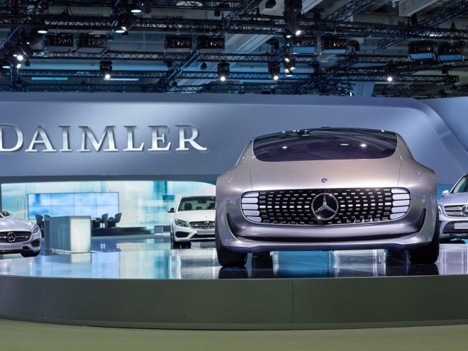 Daimler AG كەمىندە 10 ملرد ەۋرو نەسيە الۋ بويىنشا كەلىسسوزدەر جۇرگىزۋدە