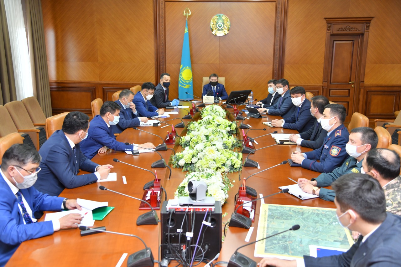 شىمكەنت: تج رەجيمىن قامتاماسىز ەتۋ   جونىندەگى وڭىرلىك شتابتىڭ كەزەكتى وتىرىسى ءوتتى