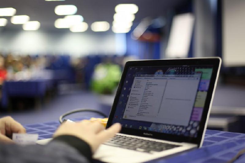 ماڭعىستاۋ: ءبىلىم بەرۋ ىسىندە تسيفرلىق رەسۋرستار جۇمىسى جەدەل جەتىلدىرىلۋدە