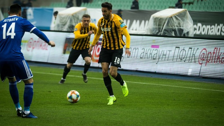 فۋتبول: پرەمەر-ليگا ويىندارى قاشان جالعاسادى؟