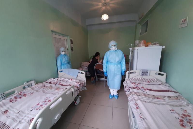 «ايالا» قورى الماتىلىق اۋرۋحانالاردىڭ بىرىنە كوپفۋنكتسيونالدى كەرەۋەتتەردى سىيعا تارتتى