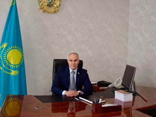 سىن ساعاتتاردا حالىقتىڭ  ۇلى بولۋعا ۇمتىلۋىمىز قاجەت