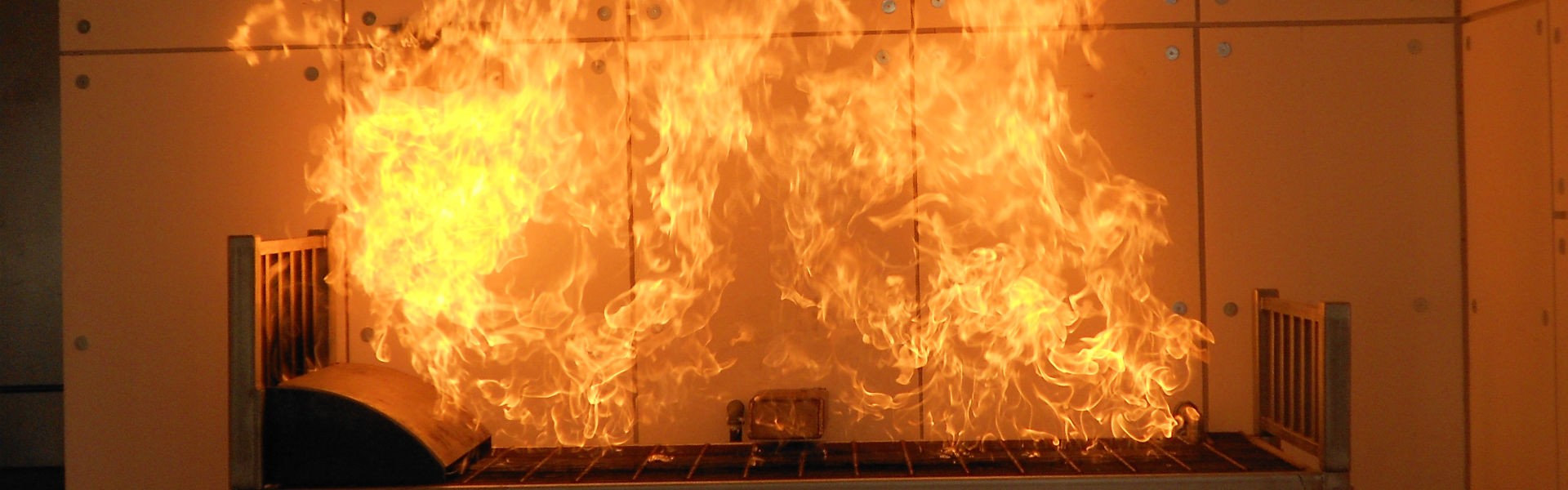 قىزىلوردا: پوليتسەيلەر ءورت ىشىنەن ءتورت بالانى قۇتقاردى