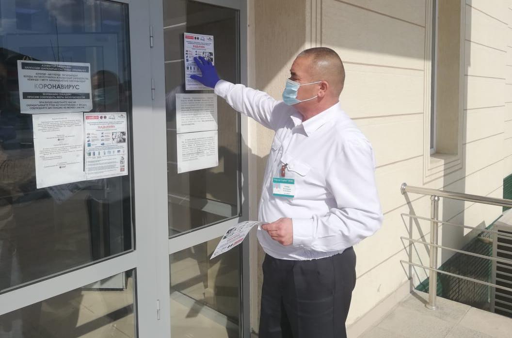 تۇركىستان: ەرىكتىلەر جادىناما تاراتىپ, تۇرعىنداردىڭ ەسىنە سالدى