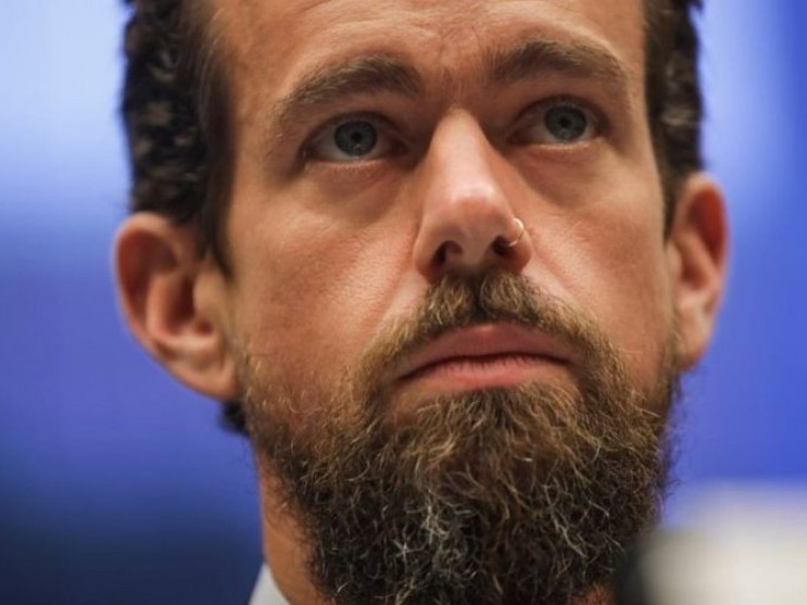 تۆيتتەر قوجايىنى COVID-19-بەن كۇرەسكە ءبىر ميلليارد دوللار بەردى