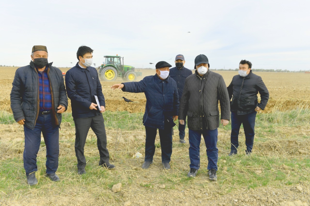 تۇركىستان: ازىق-ت ۇلىك بەلدەۋىندە اۋقىمدى جوبالار جۇزەگە اسىرىلا باستادى