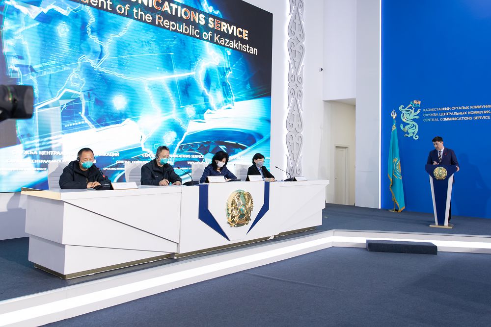 قىتايلىق دارىگەرلەر قازاقستاننىڭ كوروناۆيرۋسپەن كۇرەسۋ شارالارىنا وڭ باعا بەردى