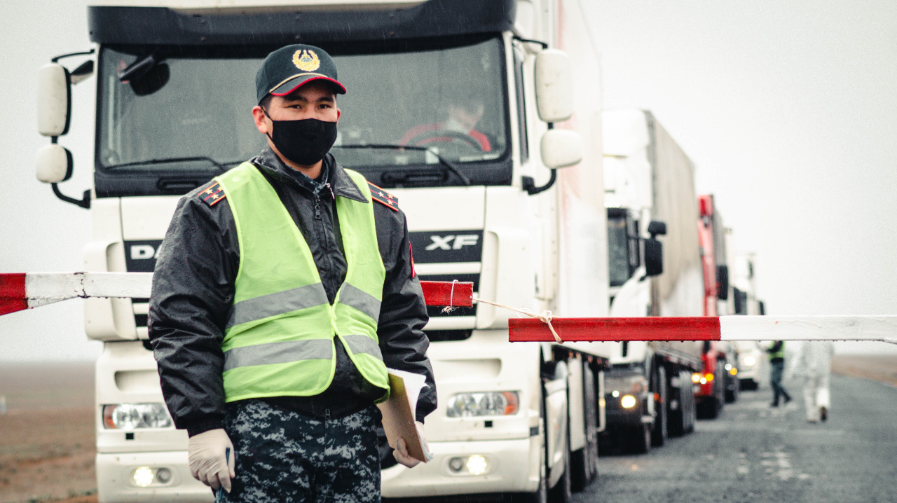 COVID-19: تاعى دا وزبەك جۇرگىزۋشىلەرى ىندەت جۇقتىردى