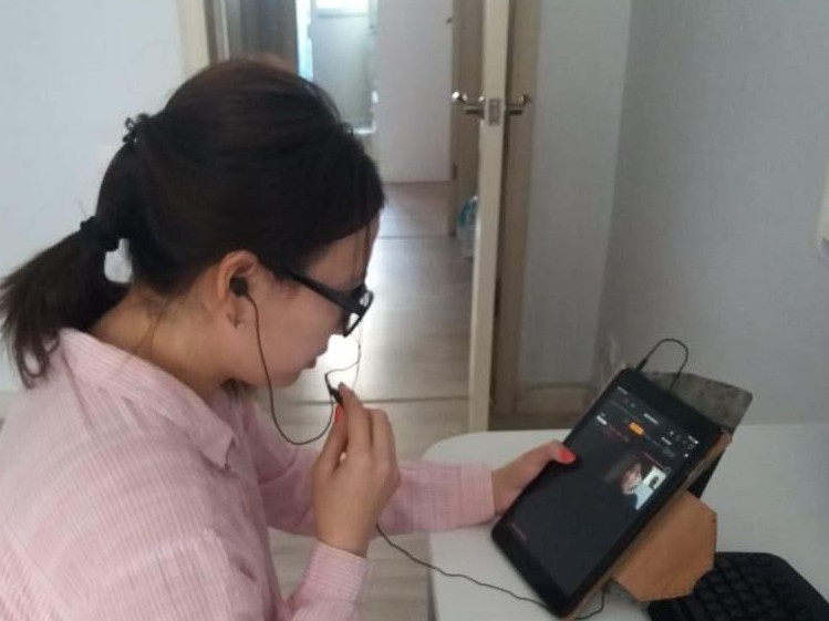 الماتىدا بەينە-قوڭىراۋلارعا جاۋاپ بەرەتىن 50 وپەراتور وتىر