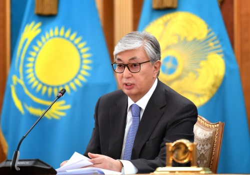 پرەزيدەنت مəدەنيەت قايراتكەرلەرى مەن قىزمەتكەرلەرىنە العىس ايتتى (ۆيدەو)