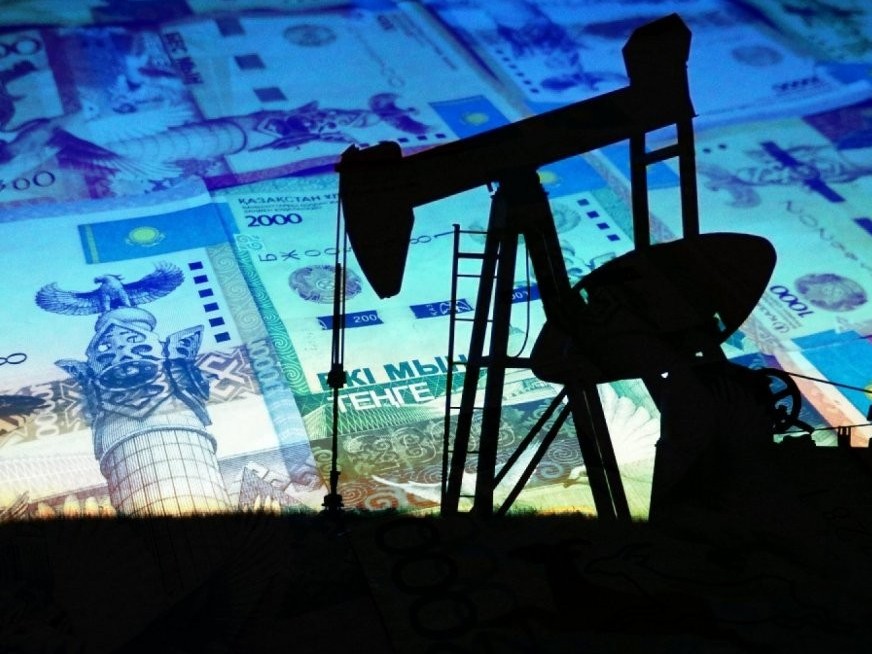 قىمباتتاعان مۇناي قازاق تەڭگەسىنە كۇش بەردى 