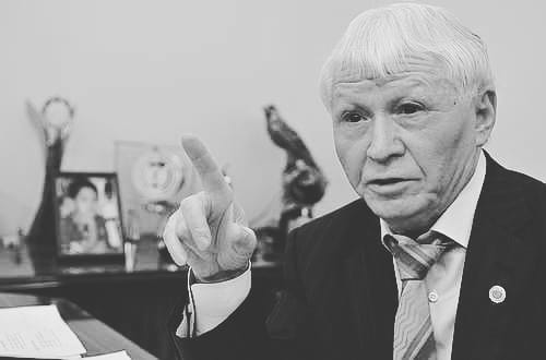 قازاق سپورتىنا ولشەۋسىز ۇلەس قوسقان بەكەت ماحمۇتوۆ ومىردەن ءوتتى