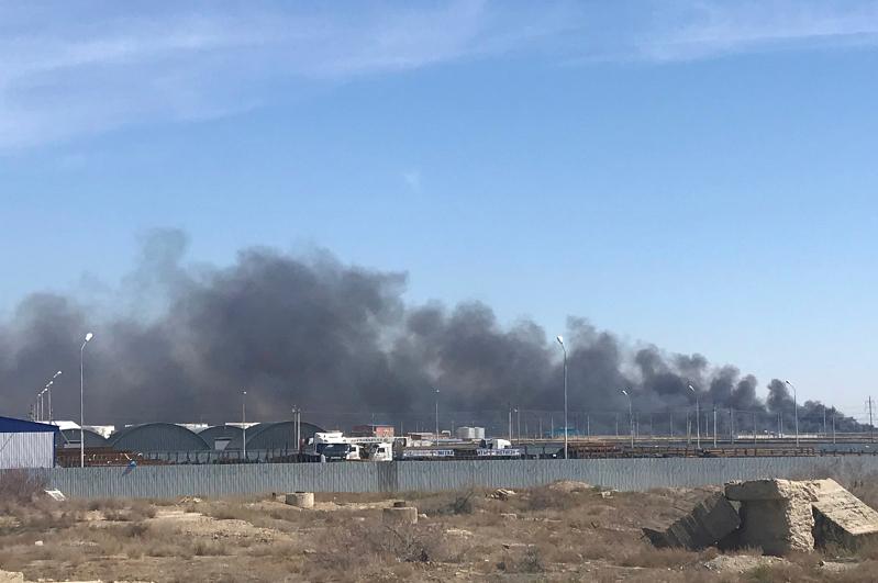 اتىراۋ: قالا ماڭىندا قامىس جاندى