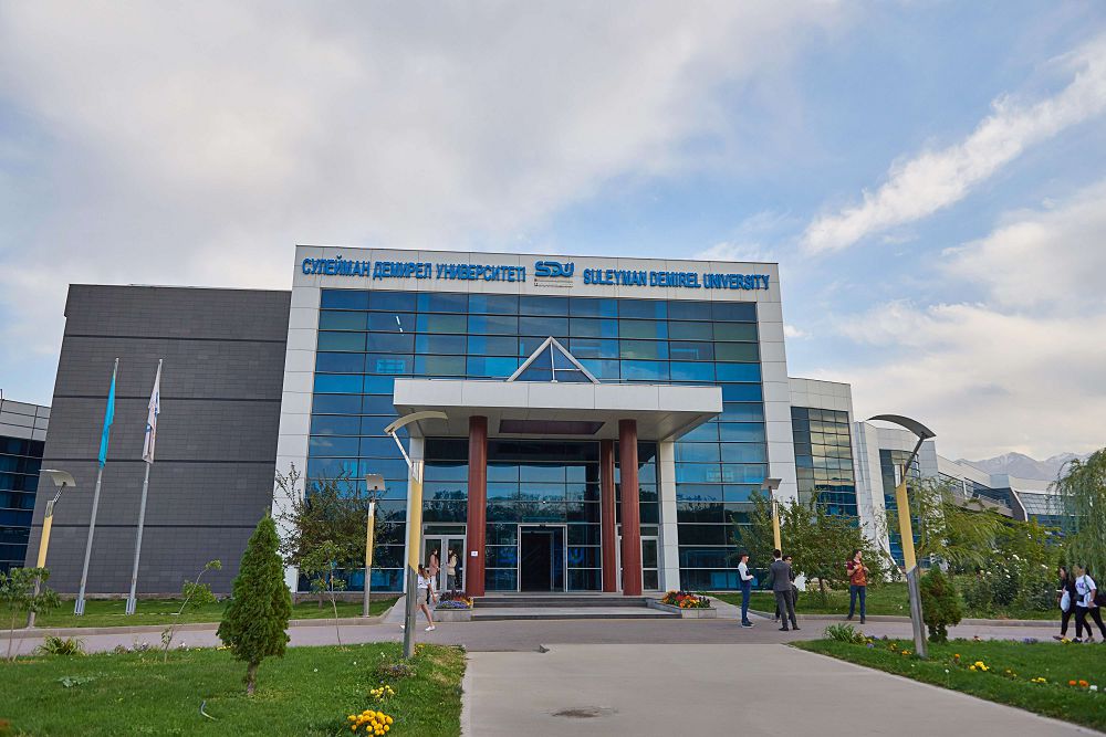 سدۋ ساراپتاماسى: ستۋدەنتتەردىڭ 15%-ى ءۇشىن ينتەرنەت قولجەتىمسىز