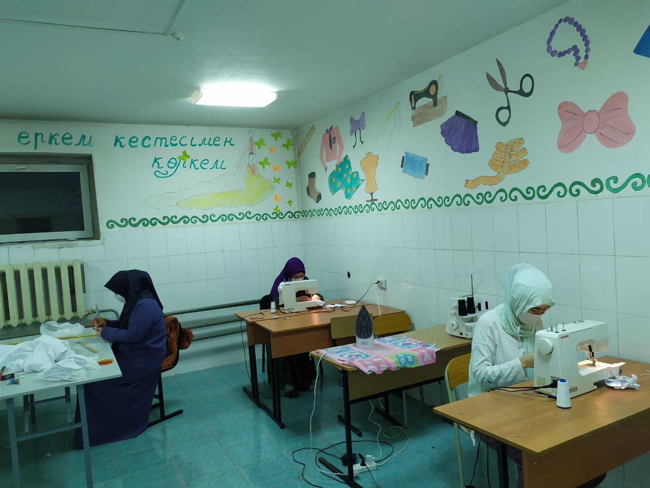 نۇر-مۇباراك ۋنيۆەرسيتەتى تەگىن ماسكالار تاراتتى