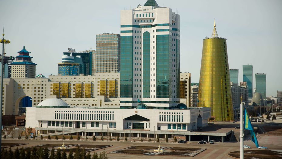 قازاقستان رەسپۋبليكاسى ۇكىمەتىنىڭ №220 قاۋلىسى