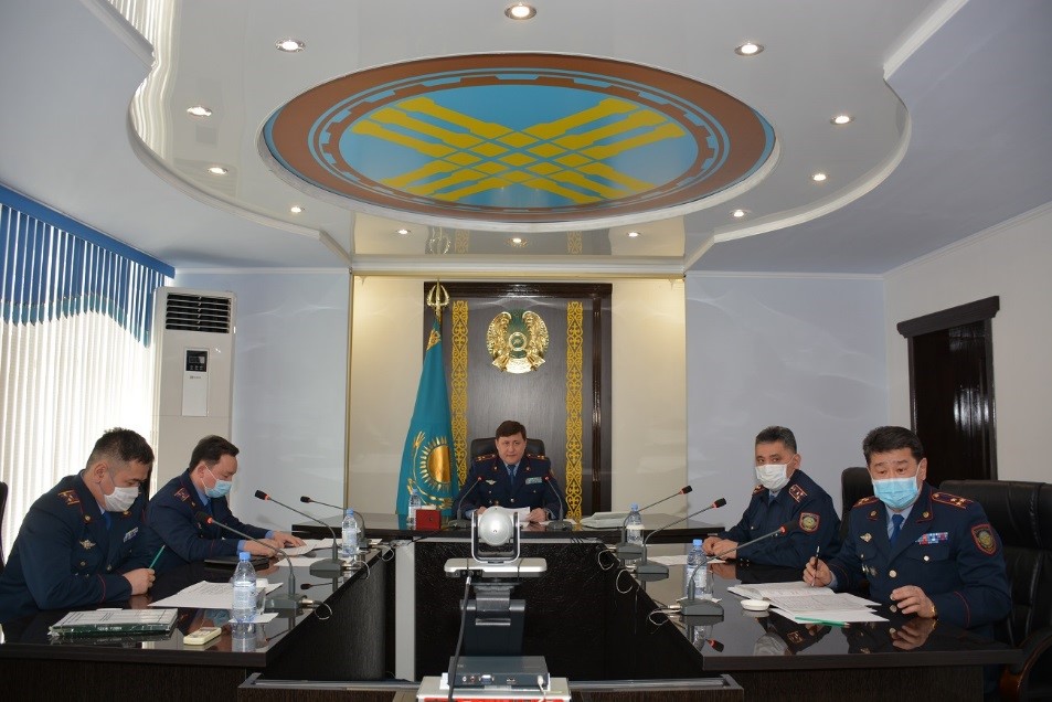 سقو: اۋداندىق پوليتسيا ءبولىمى باستىعىنىڭ ورىنباسارى 1 ميلليون 300 مىڭ تەڭگە پارا العان