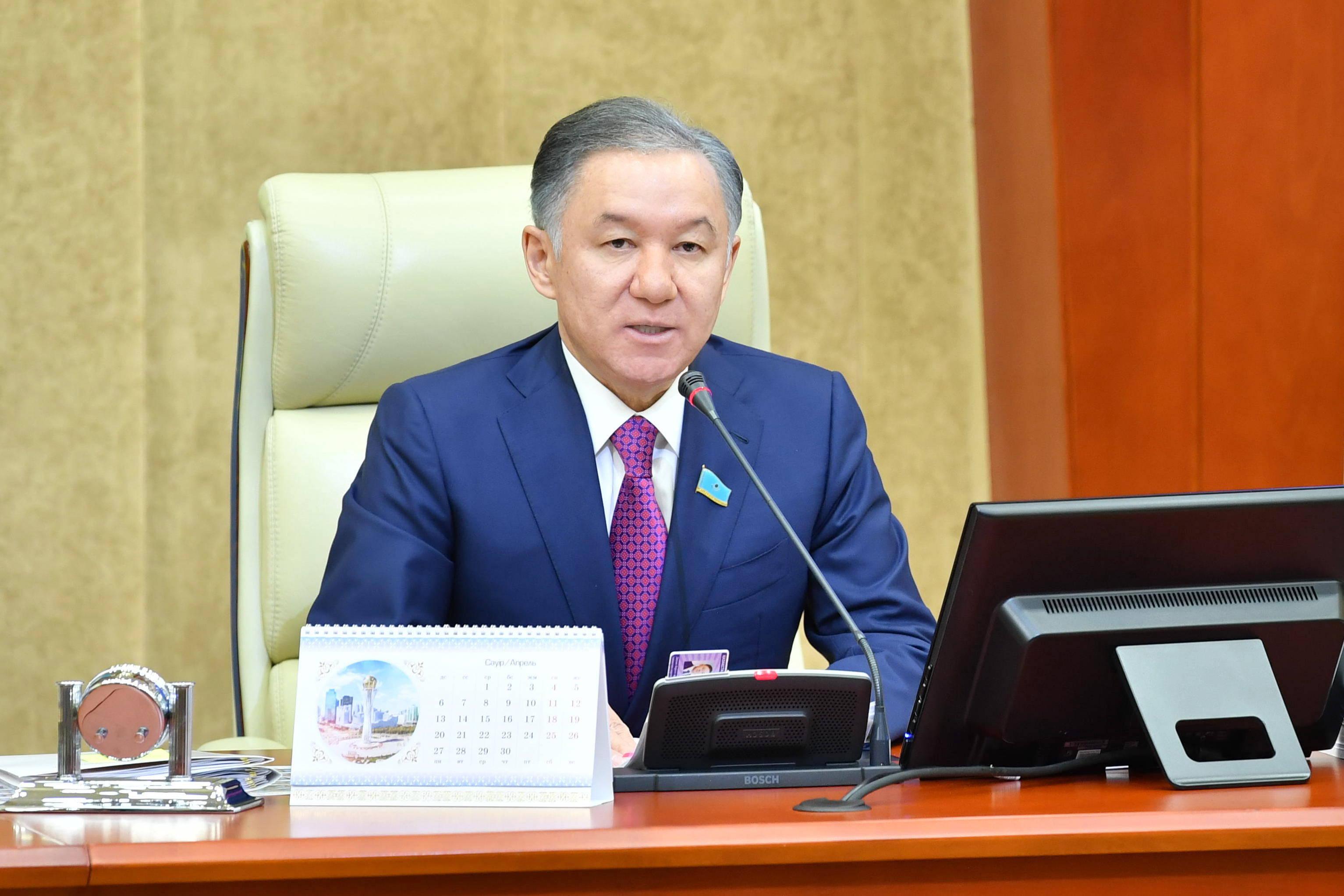 جاستاردى ساياساتقا بەلسەندى تارتۋعا باستايتىن زاڭ جوباسى ماقۇلداندى