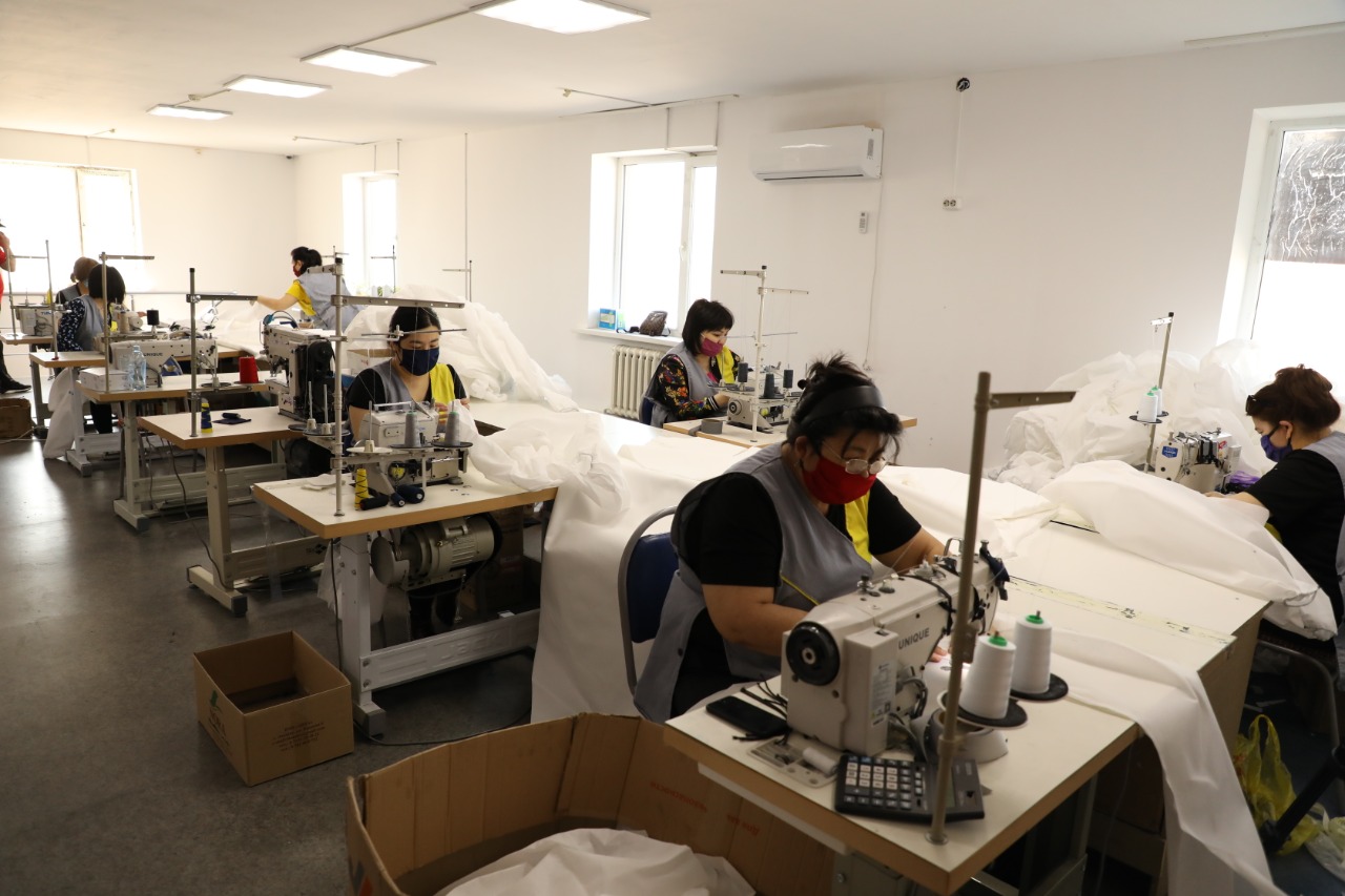 اتىراۋ:  150 مىڭنان استام ماسكا تەگىن تاراتىلادى