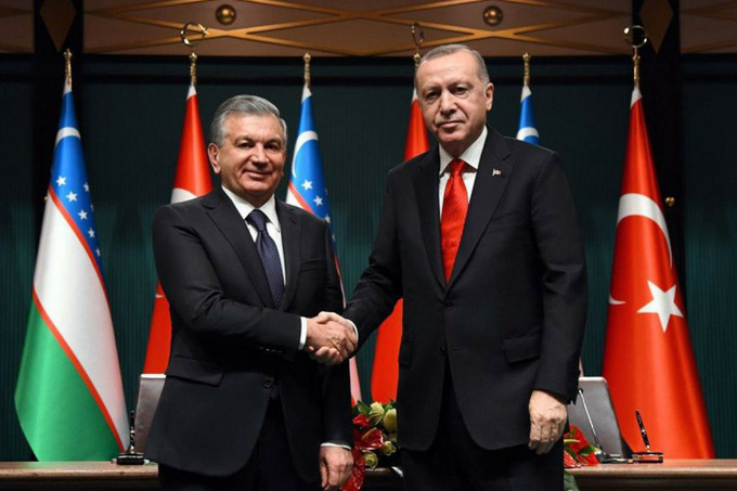 وزبەكستان مەن تۇركيا پرەزيدەنتتەرى تەلەفون ارقىلى سويلەستى