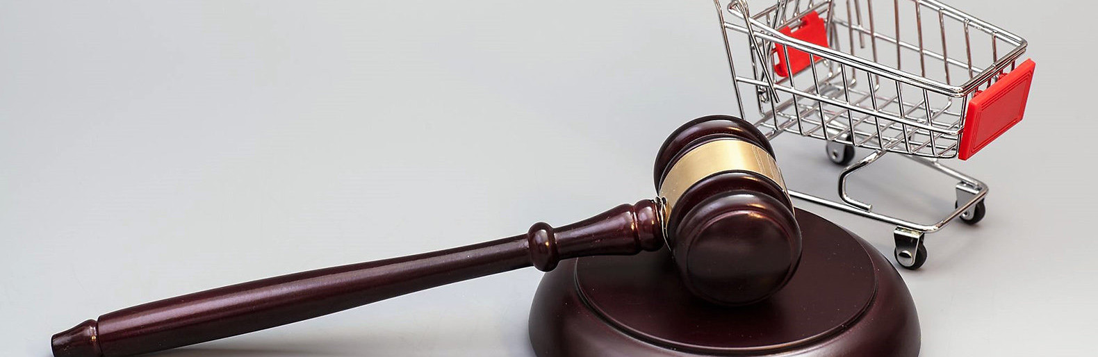 ۇلتتىق تۇتىنۋشىلار ليگاسى جانە تەمەكى ونىمدەرىنىڭ ماسەلەسى