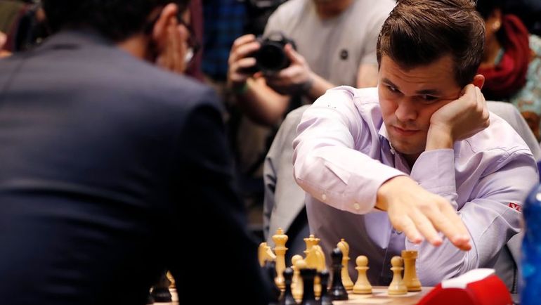 ماگنۋس كارلسەن جەكە-دارا كوش باستادى