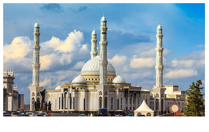 قوش كەلدىڭ, ايلاردىڭ سۇلتانى!