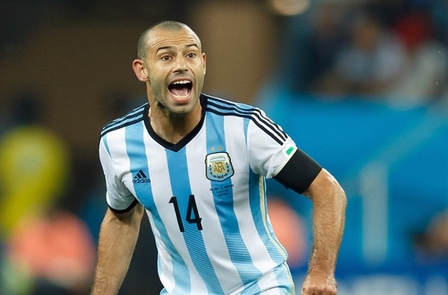 باعى جانباعان فۋتبولشىلار مەن باپكەرلەر