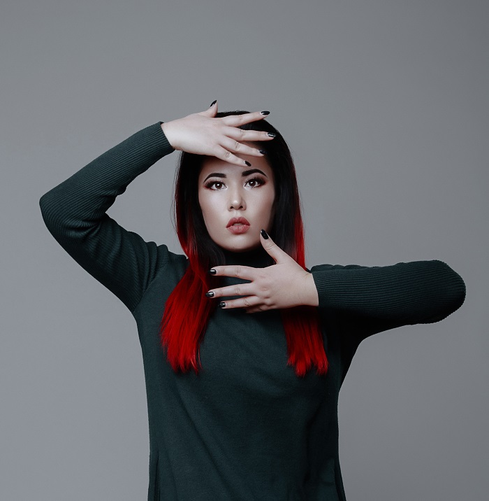 «بولشايا وپەرا» جوباسىنىڭ جەڭىمپازى سالتانات احمەتوۆا جەكە كونتسەرتىن بەرەدى