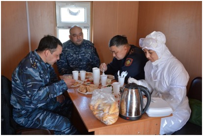 قولىڭنان كەلسە قولداۋ جاسا...