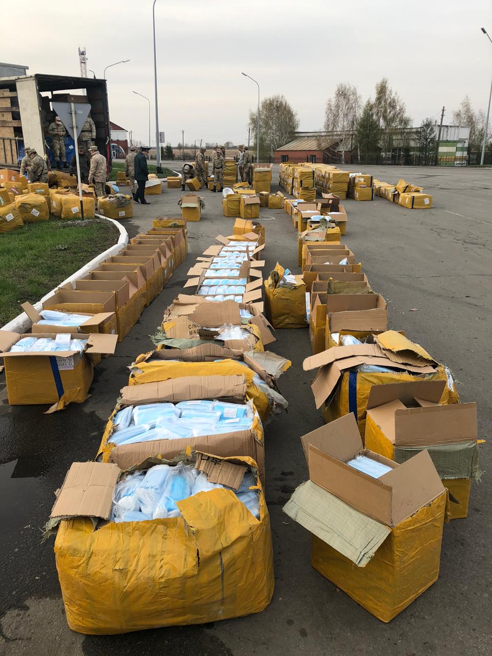 قوستاناي وبلىسى: شەكارادا ميلليوننان استام ماسكا تاركىلەندى