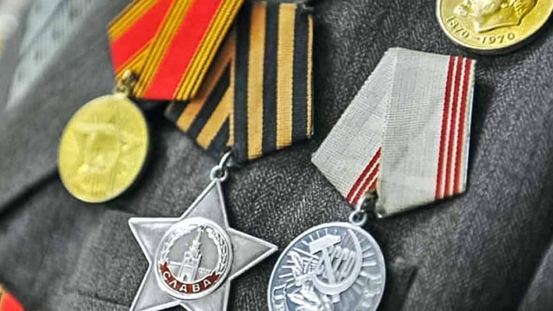 اقمولادا ارداگەرلەرگە قۇرمەت كورسەتىلۋدە