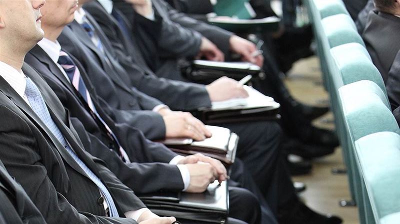 ەلوردالىق شەنەۋنىكتەرگە جەكە جاۋاپكەرشىلىك تۋرالى تاعى دا ەسكەرتۋ جاسالدى