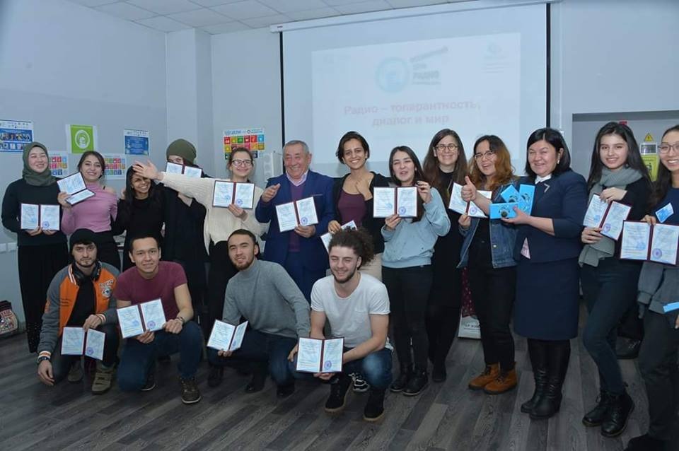 شىعىس جۋرناليستيكاسى -  جاڭا دامۋ ۆەكتورىندا