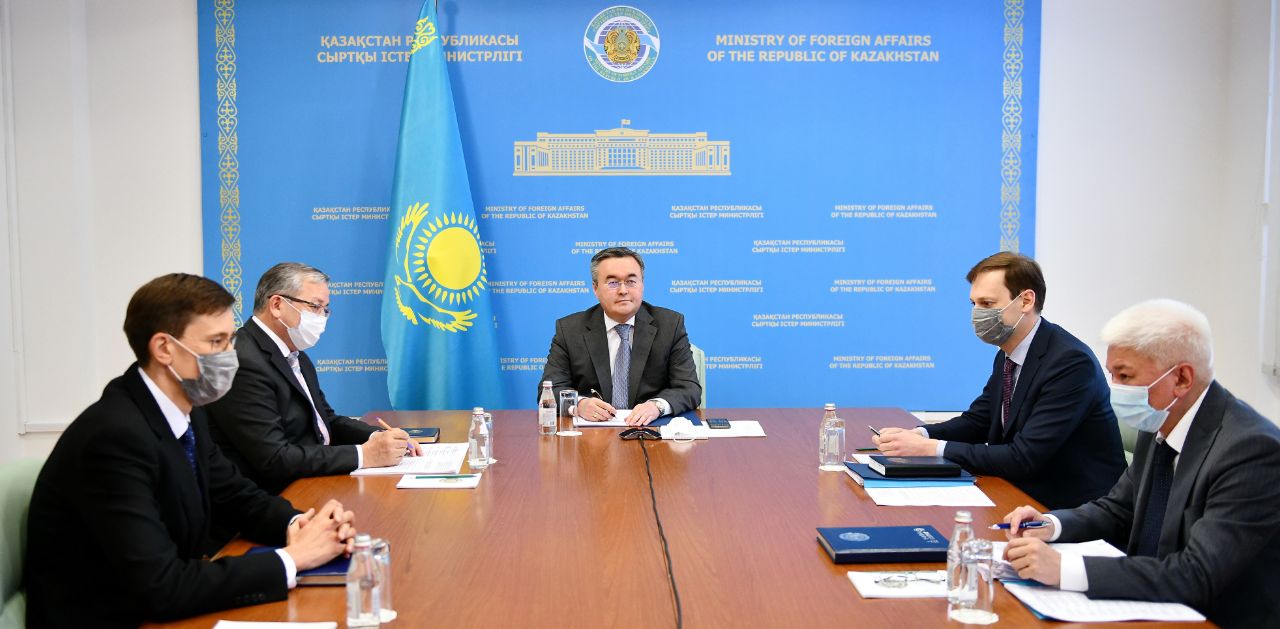 قازاقستان تمد ەلدەرى ءسىم باسشىلارىنىڭ كەڭەسىنە قاتىستى