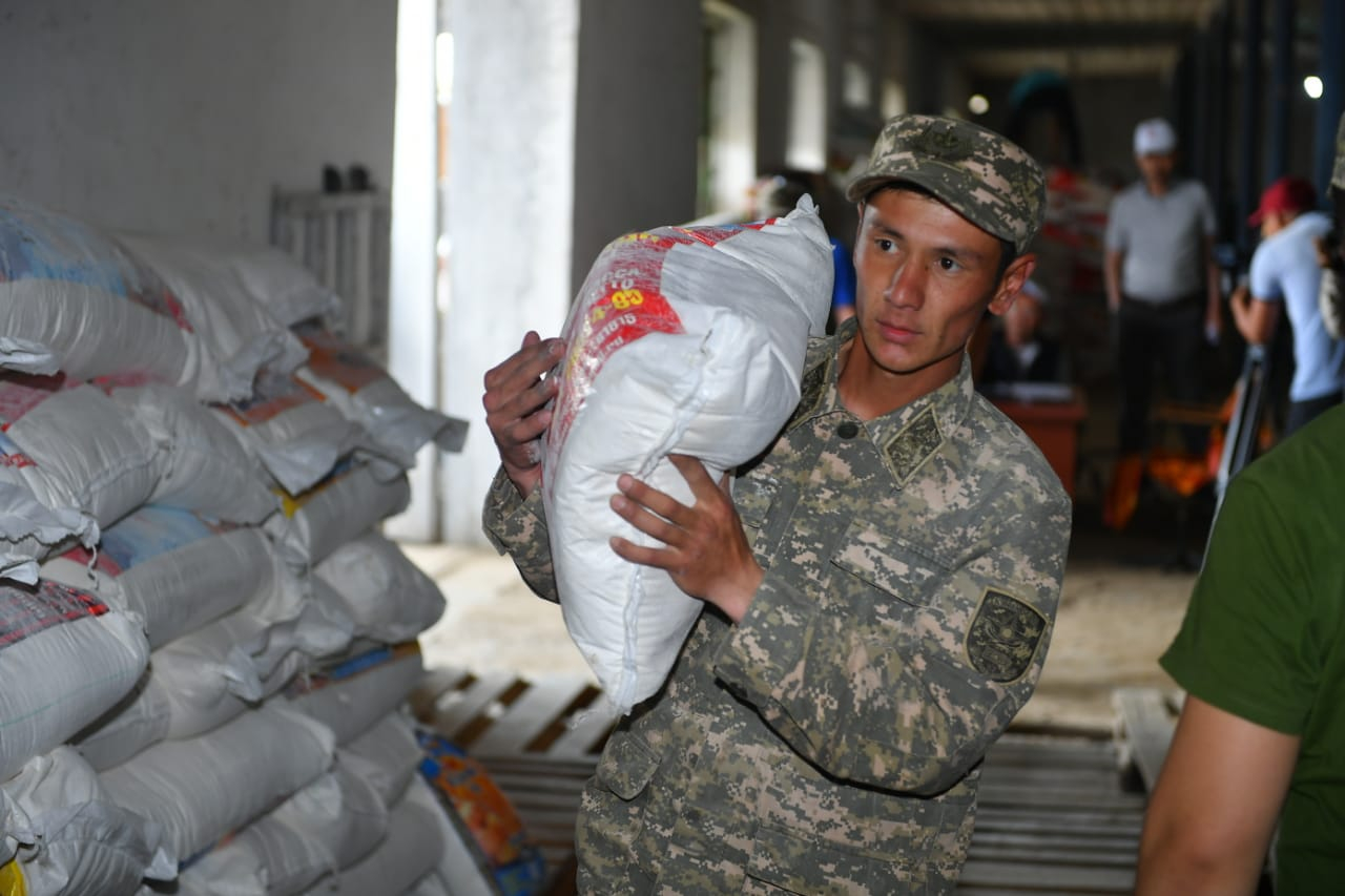 ماقتاارال: زارداپ شەككەن تۇرعىندارعا 120 توننادان استام ازىق-ت ۇلىك تاراتىلدى