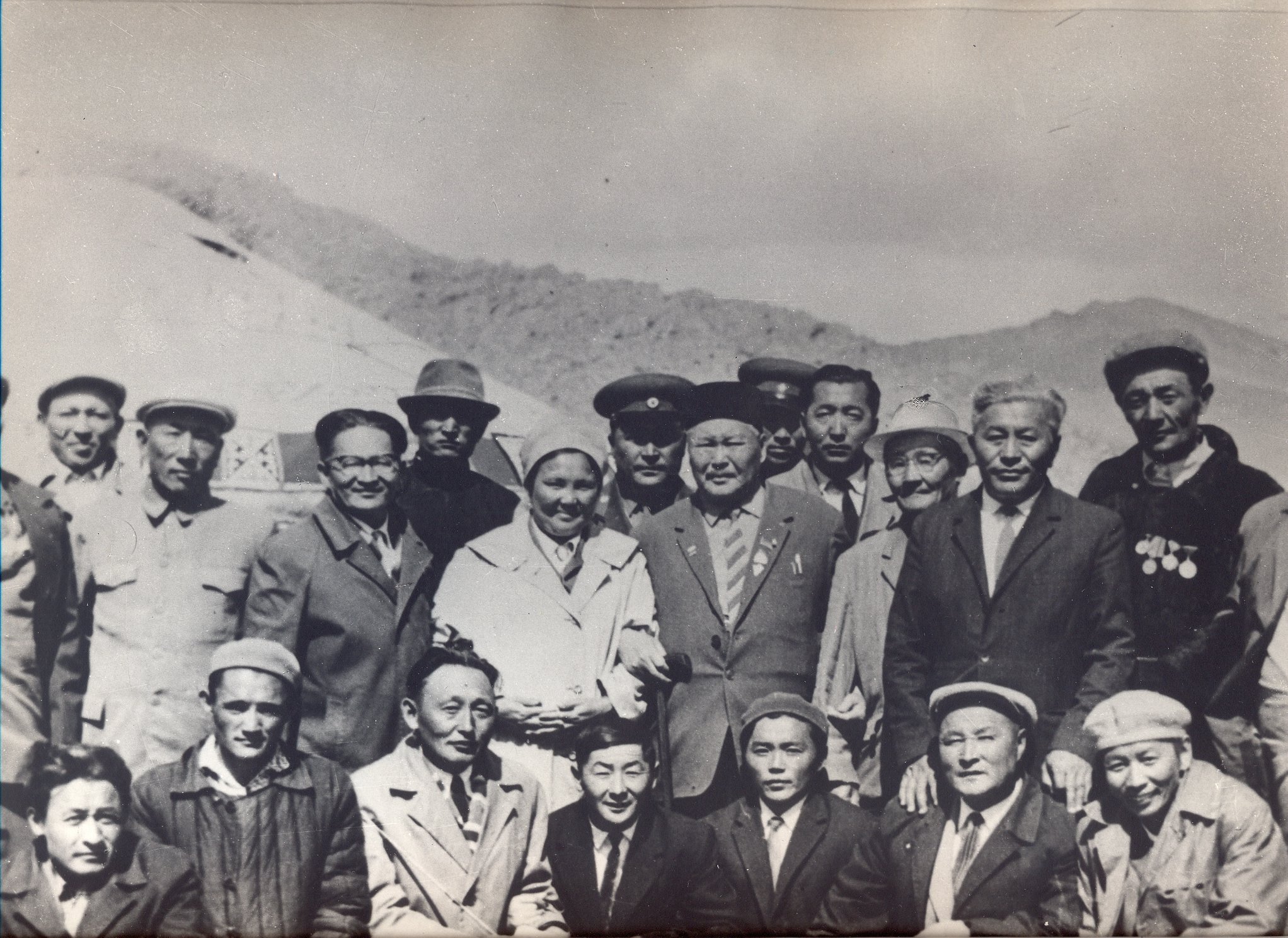 مۇقانوۆتىڭ موڭعولياعا ساپارى