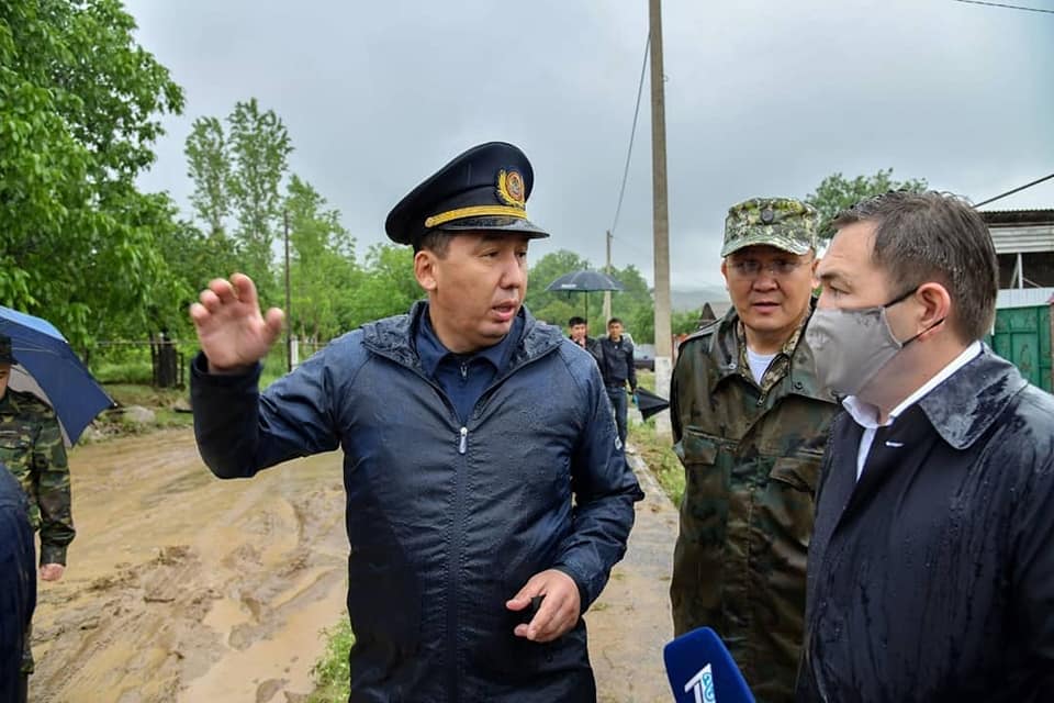 مۇرات ايتەنوۆ: الدىن الا بولجام جاساپ, قاۋىپتىڭ الدىن الۋعا مىندەتتىسىزدەر (ۆيدەو)