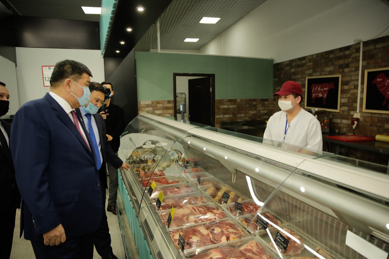 اتىراۋ: ازىق-ت ۇلىك قولجەتىمدى باعامەن ساتىلادى