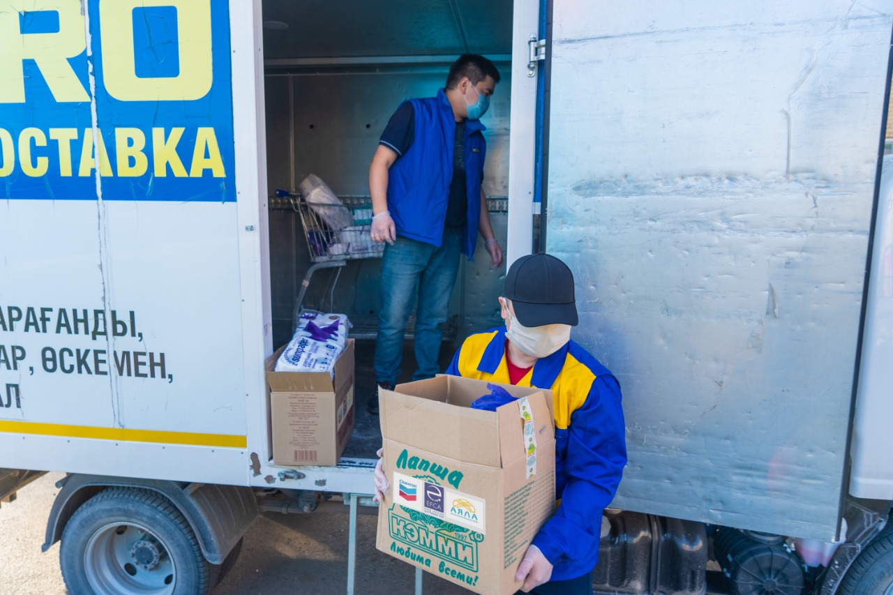 قازاقستان: ۇەۇ پاندەميا كەزىندە كىمدەرگە قول ۇشىن سوزدى؟