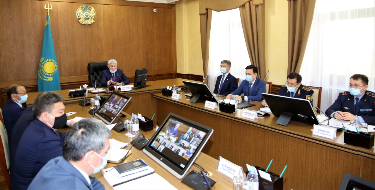 ساپارباەۆ اكىمدەرگە سوگىس جاريالادى