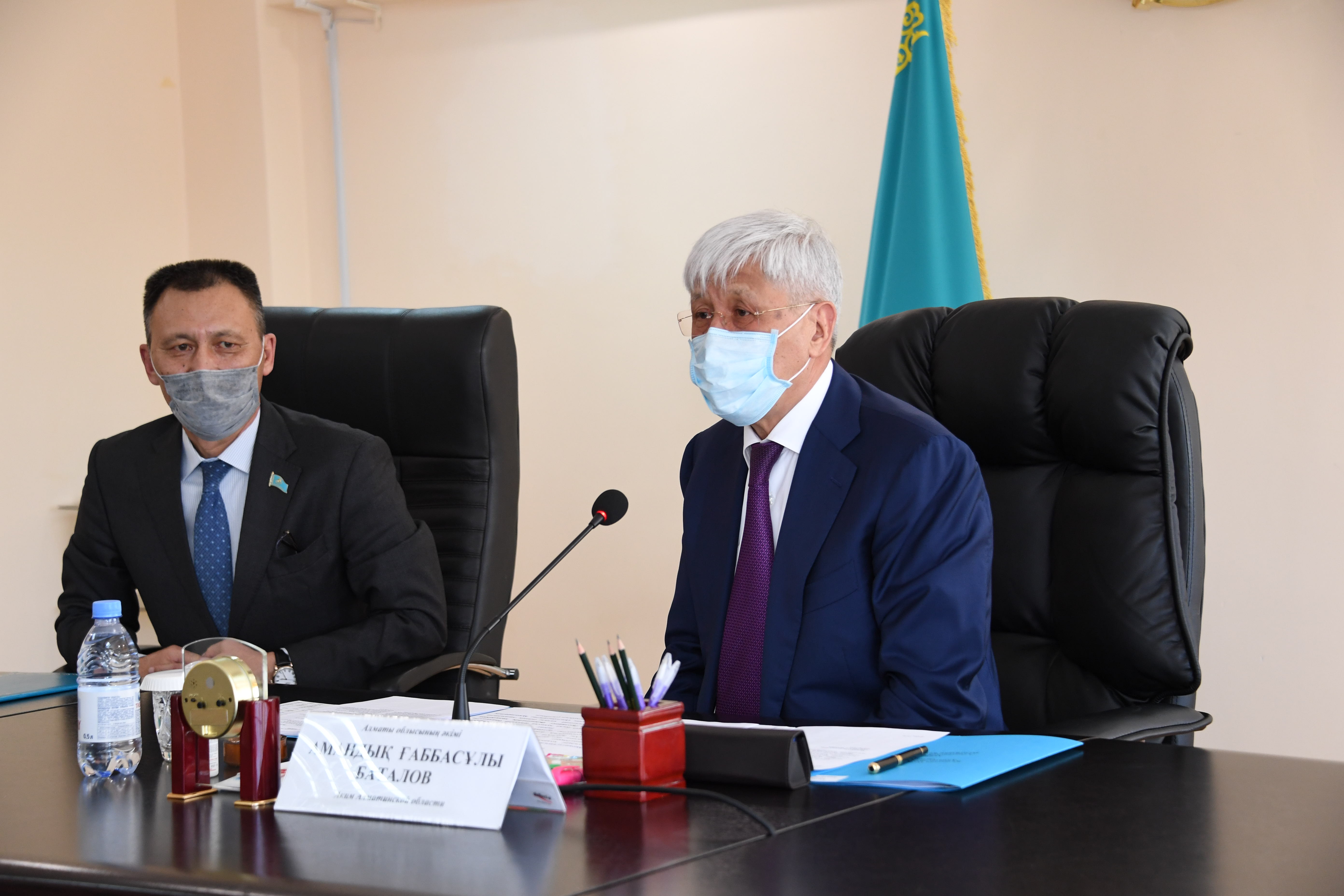 قاپشاعاي قالاسىنىڭ اكىمى اۋىستى