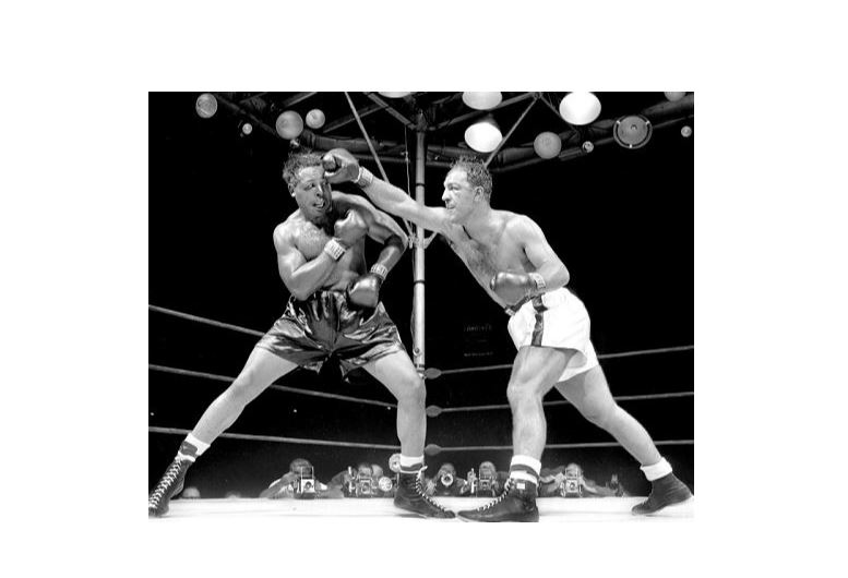 جەكپە-جەكتە جەڭىلمەگەن جىگىتتەر