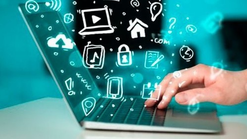 قازاقستاندىقتار ۇنەمدەيدى: ءساۋىر ايىندا ينتەرنەتتەگى شىعىندار 13% تومەندەدى