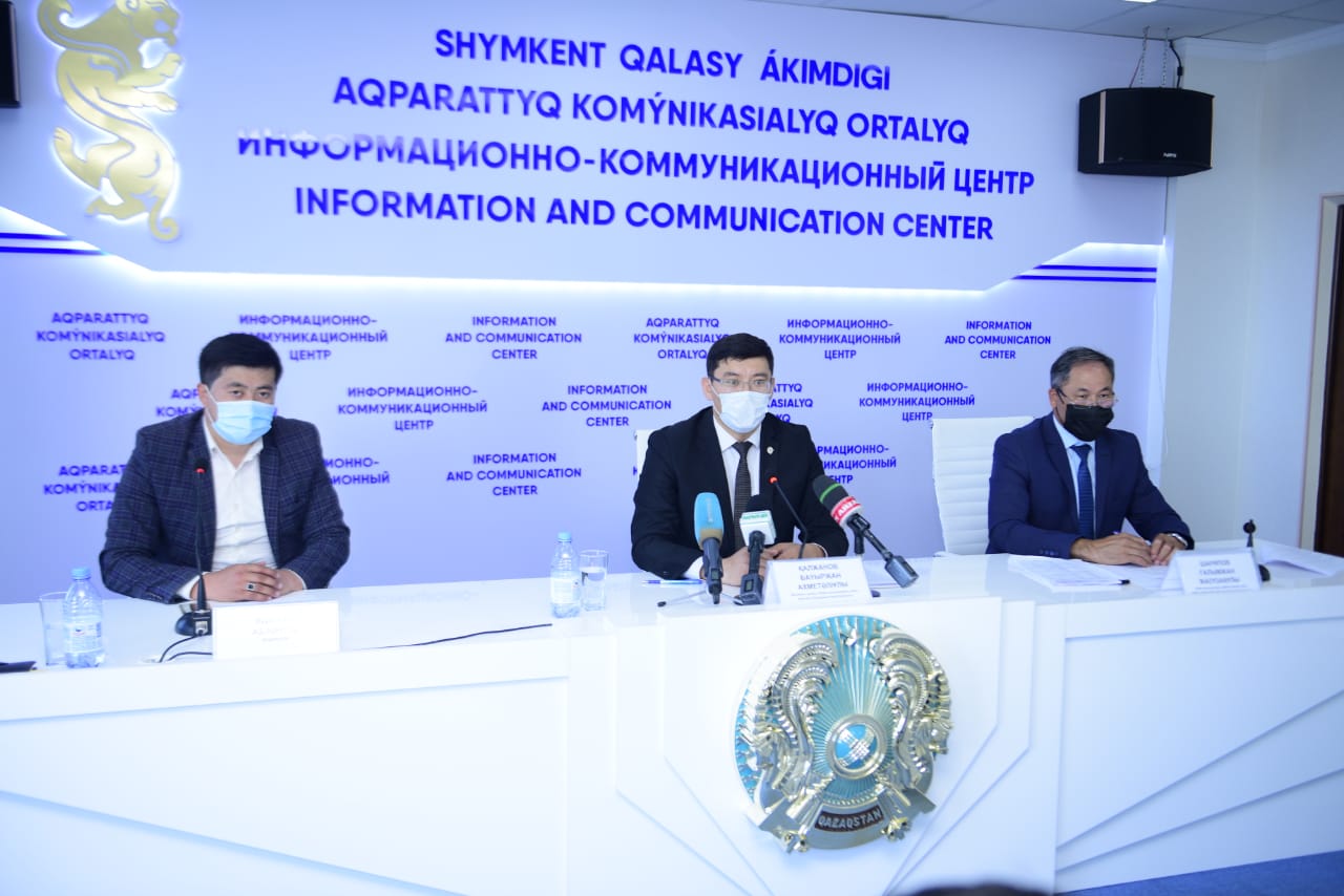 شىمكەنت: ەڭبەك كودەكسىنە ەنگىزىلگەن وزگەرىستەر مەن تولىقتىرۋلار ءتۇسىندىرىلدى