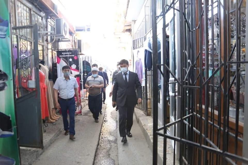 شىمكەنتتەگى ءىرى بازارلاردىڭ سانيتارلىق جاعدايى تالقىلاندى