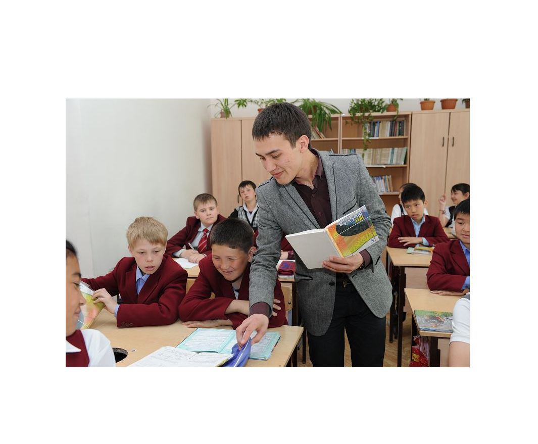 ەر مۇعالىمدەر نەگە از؟