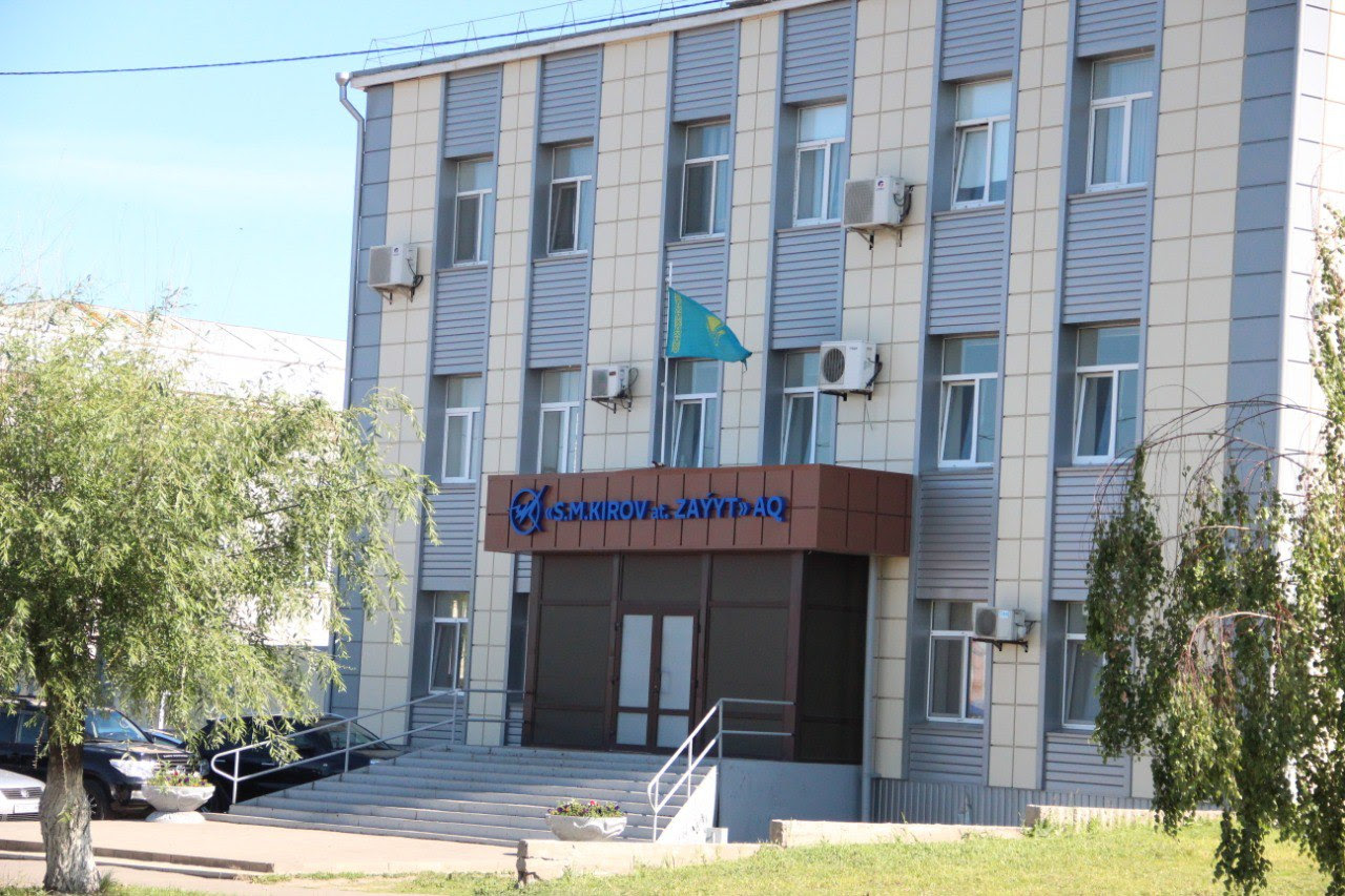 قىزىلجارداعى تاريحي زاۋىت  راديوەلەكترونيكا ونىمدەرىن يگەرۋدە