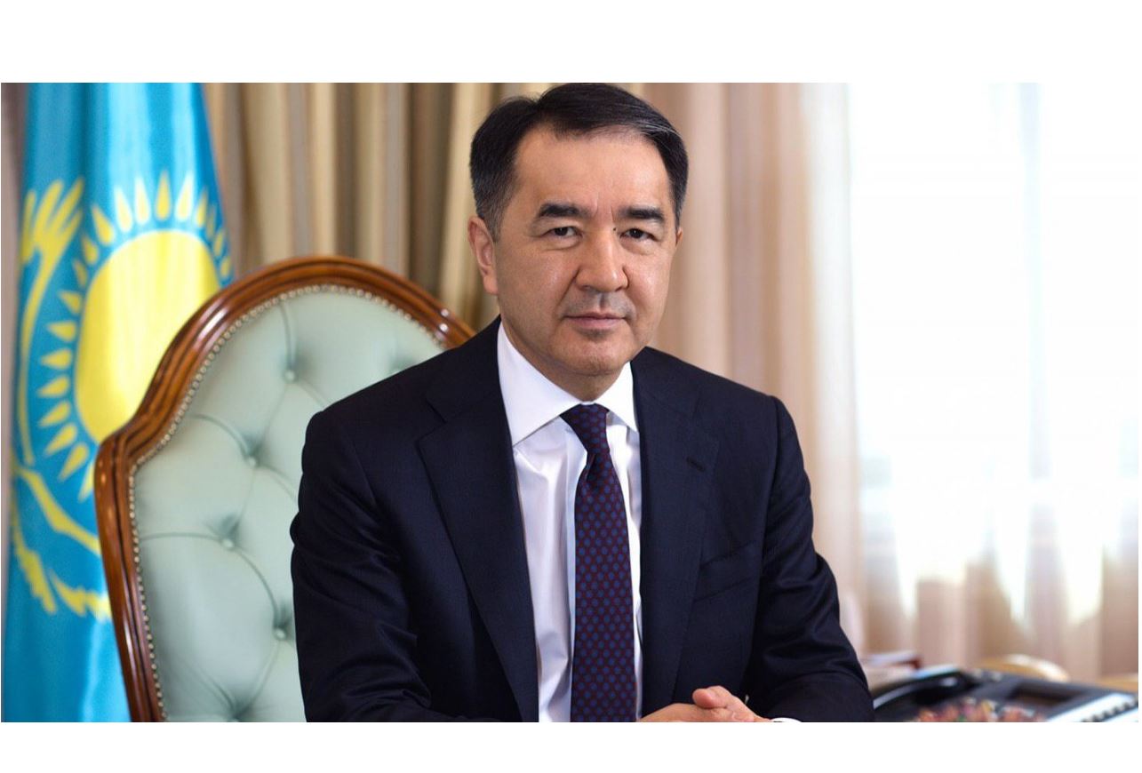 الماتى اكىمى بالالاردى قورعاۋ كۇنىمەن قۇتتىقتادى