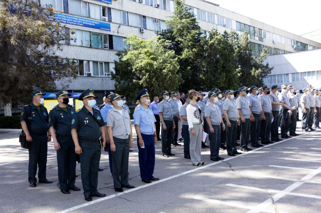 اسكەري ينستيتۋتتا  اتتەستاتسيالىق كوميسسيا جۇمىسىن باستادى